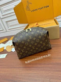 Louis Vuitton Diamond Pattern Leather Bag M46458