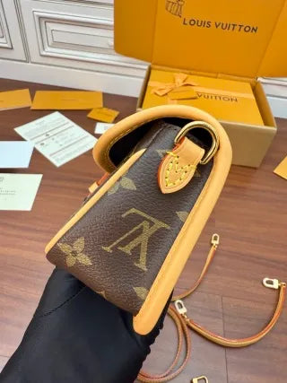 Louis Vuitton Diamond Pattern Leather Bag M83298