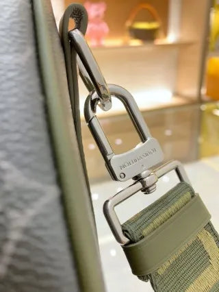 Keepall Bandoulière 35 Monogram Eclipse Bag M28639
