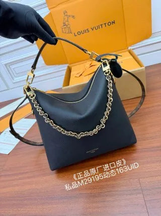 Louis Vuitton Leather Bag M29195