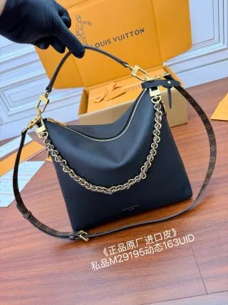 Louis Vuitton Leather Bag M29195
