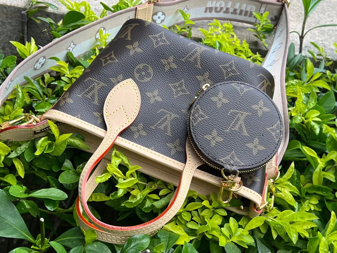 Louis Vuitton Neverfull BB Monogram Handbag M46705