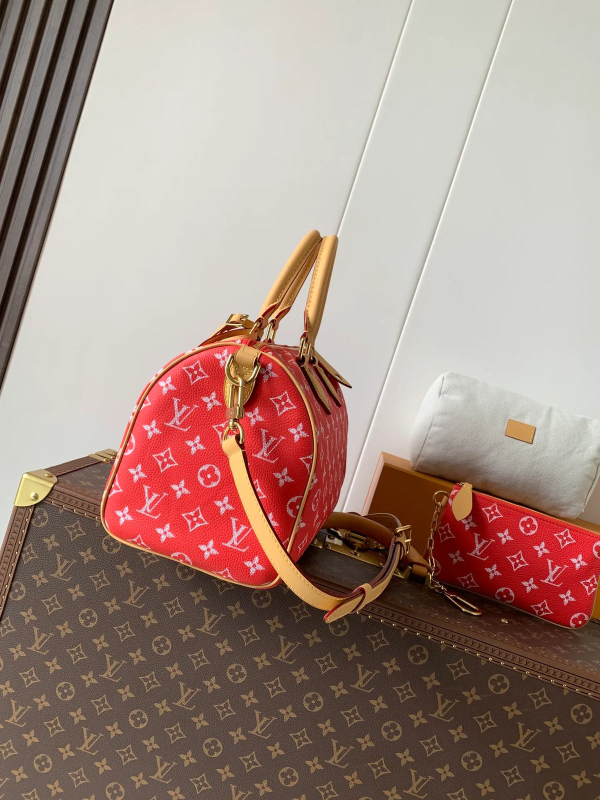 Speedy Bandoulière 30 Monogram Leather Handbag