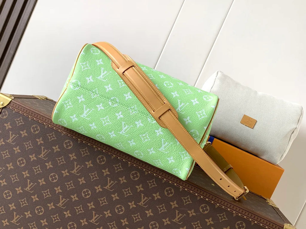 Speedy Bandoulière 30 Monogram Leather Handbag M14067