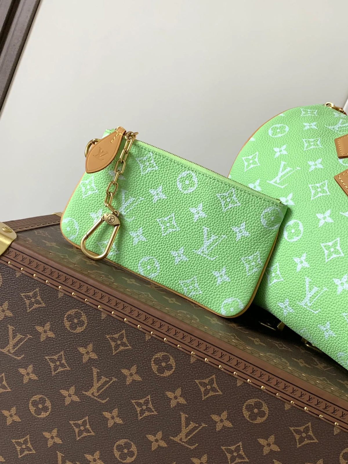 Speedy Bandoulière 30 Monogram Leather Handbag M14067