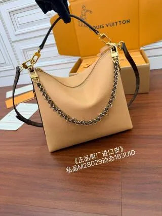 Louis Vuitton Vegetable-Tanned Leather Bag M28029