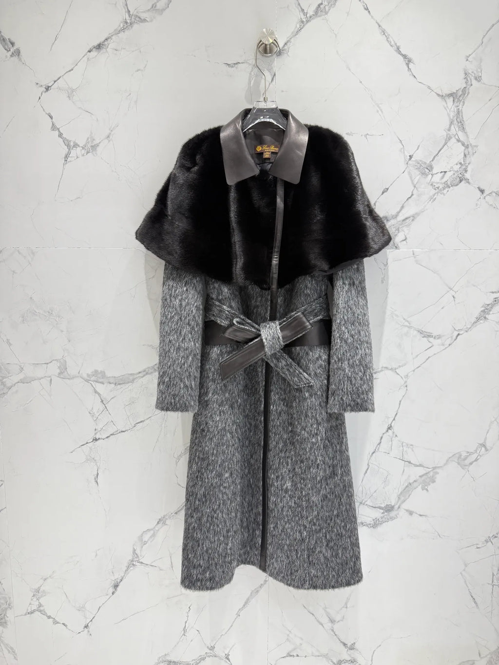 Luxury Unisex Coat 252130