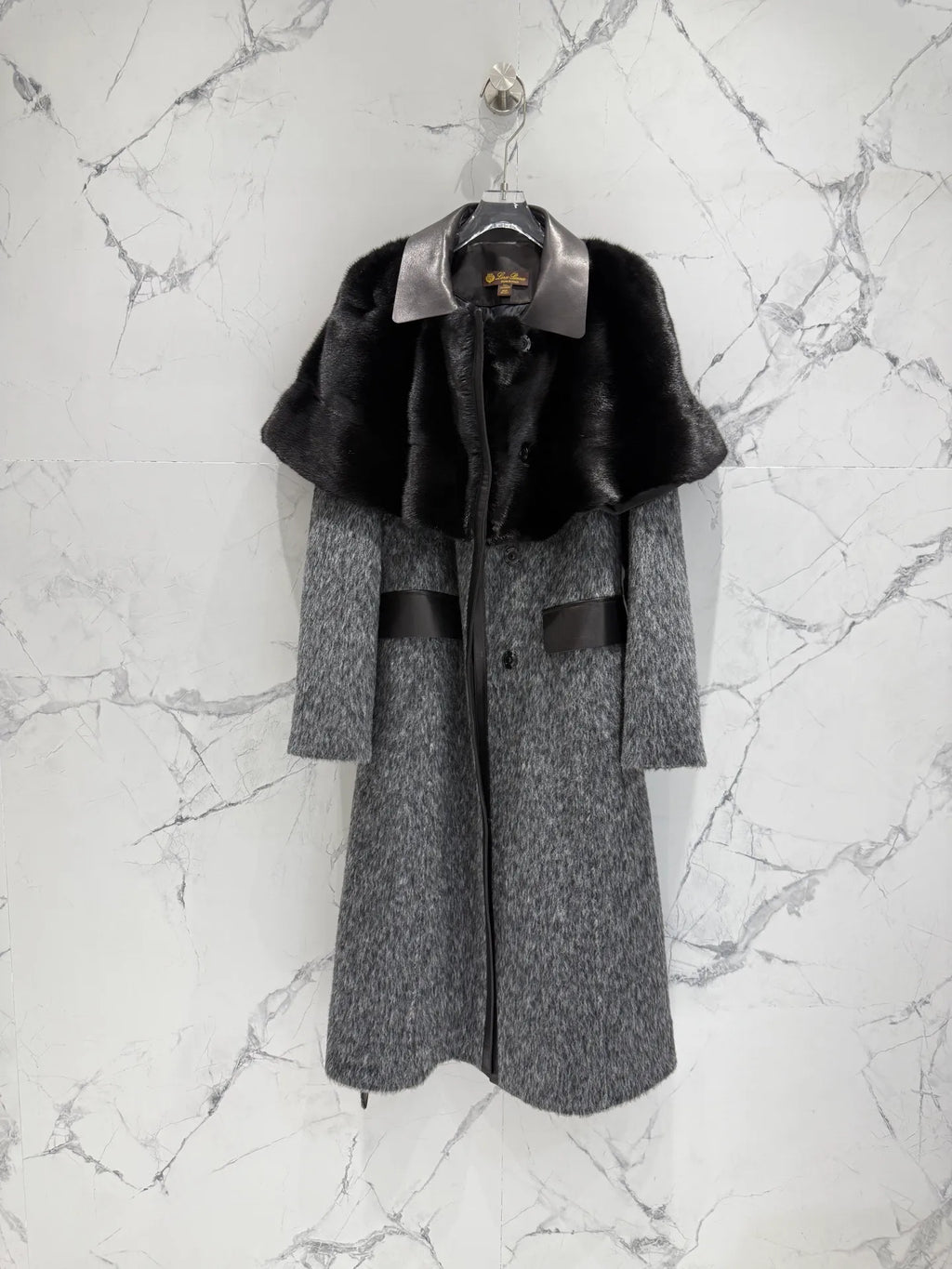 Luxury Unisex Coat 252130