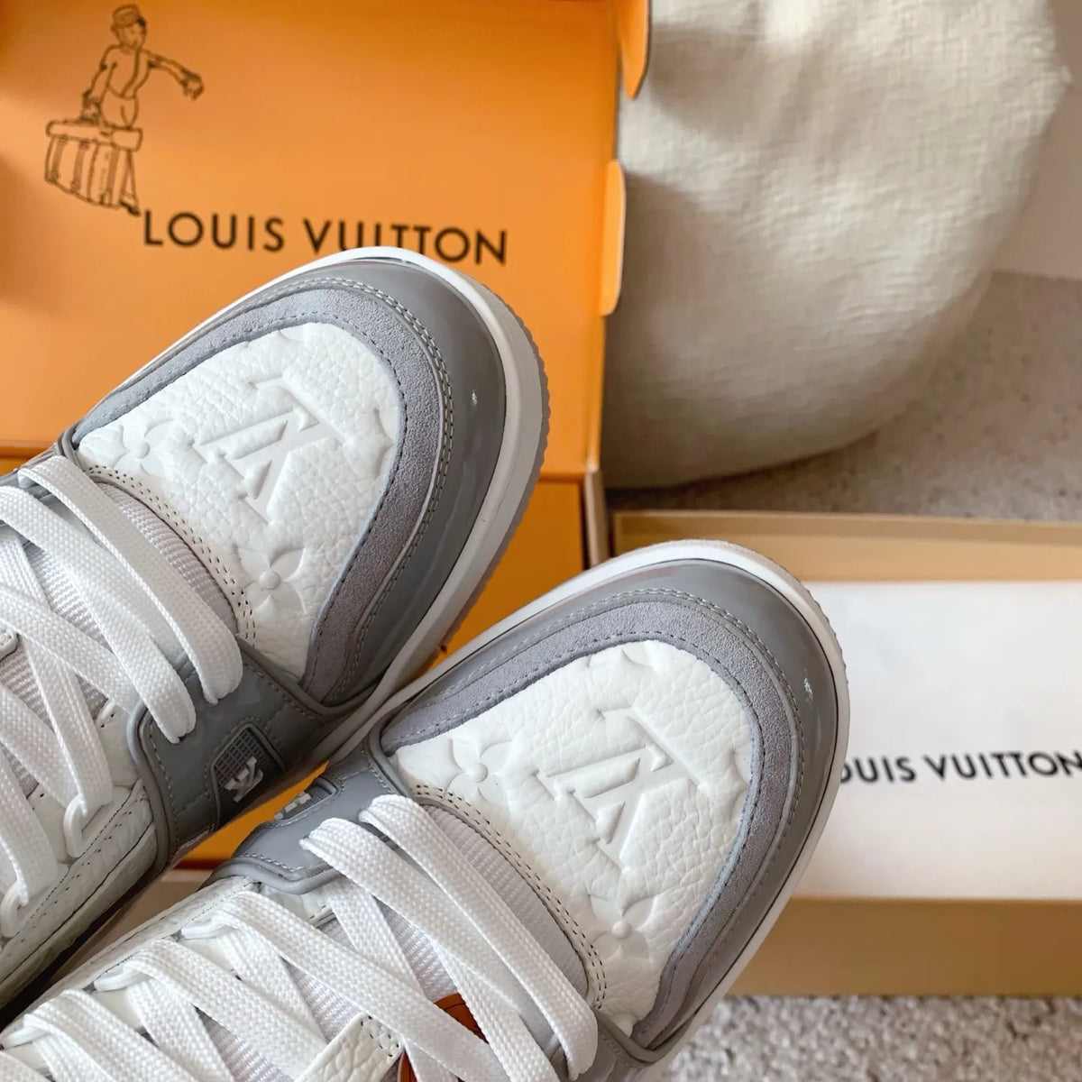 LV Trainer Patent Leather Low-Top Sneakers