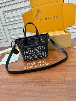 Diamond Quilted Bag M15210
