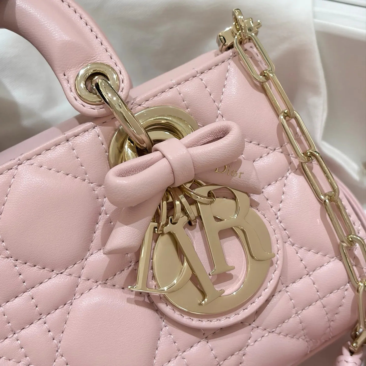 Lychee 19 Bow Lambskin Crossbody Shoulder Bag Light Pink
