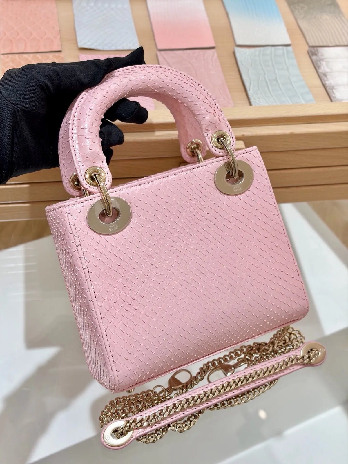 Lyco 17 Snake Skin Flap Shoulder Bag Powder 135349