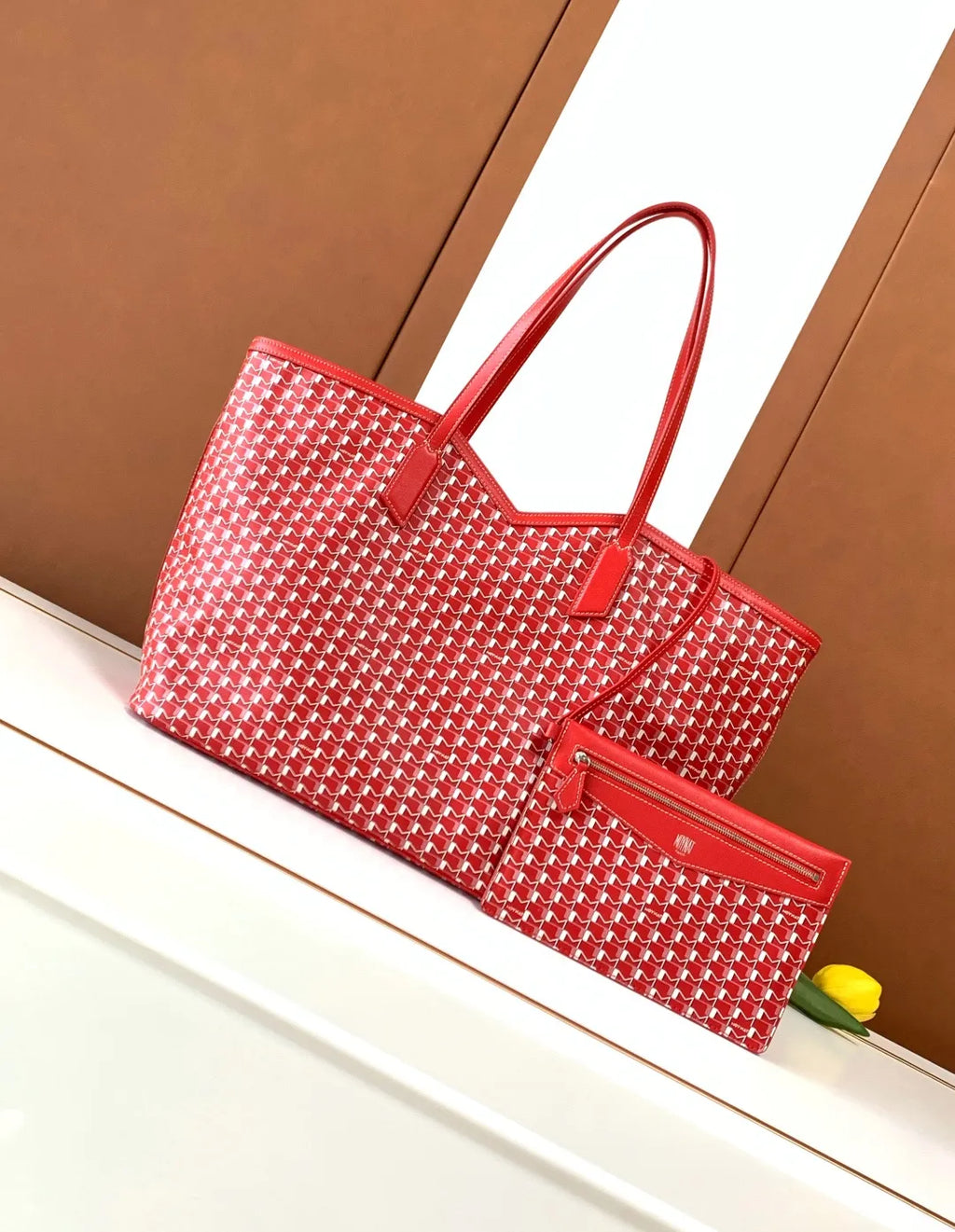 M Canvas Series Tote Bag GM