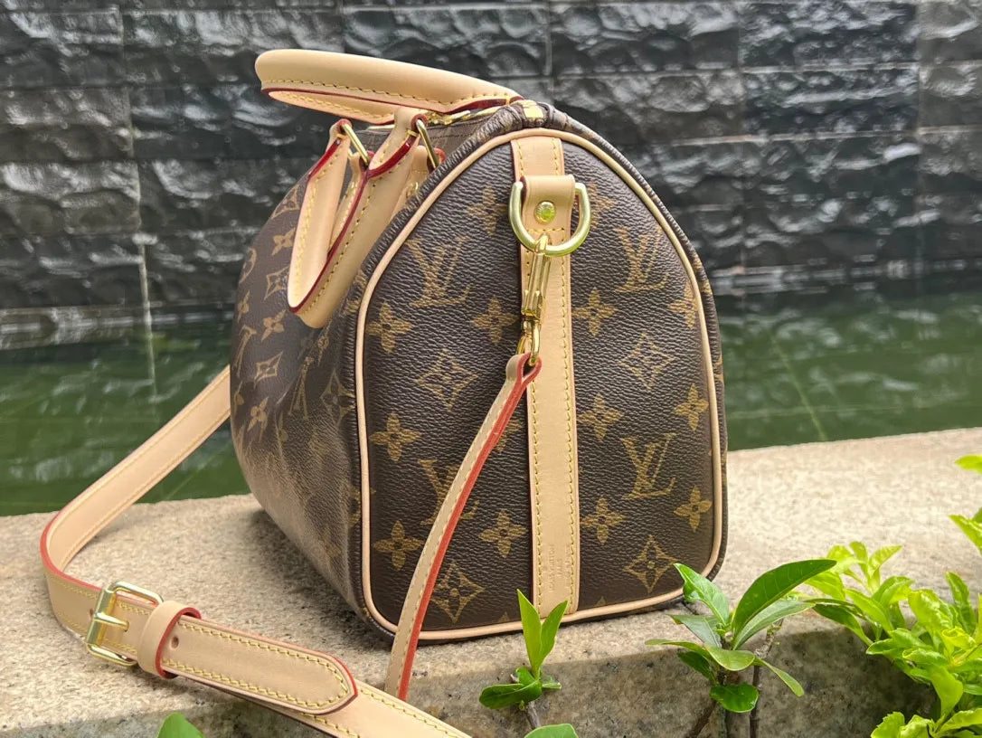 M41113 SEA 25 Series Coated Fabric Leather Handbag