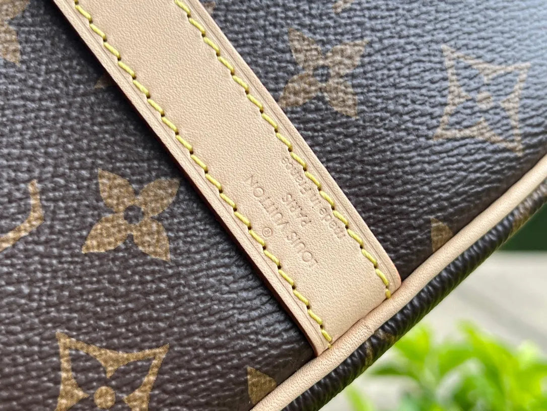 M41113 SEA 25 Series Coated Fabric Leather Handbag