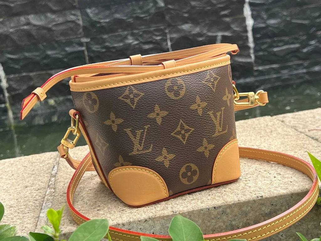 M57099 Noe Purse Coated Fabric Bucket Handbag