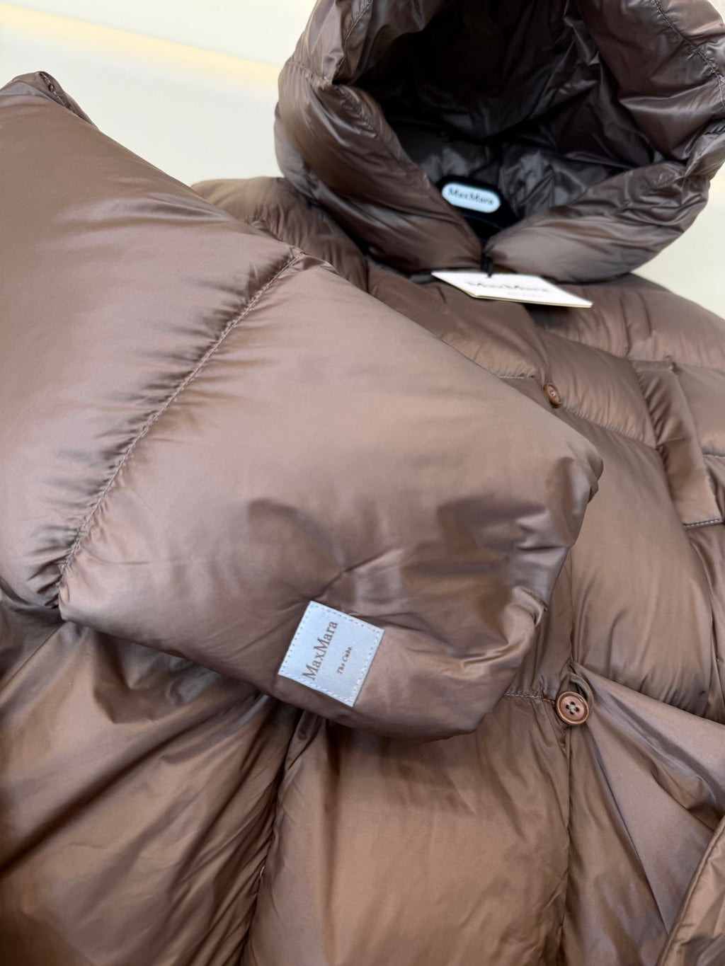 Max Mara Women's 90% White Goose Down Long Puffer Coat