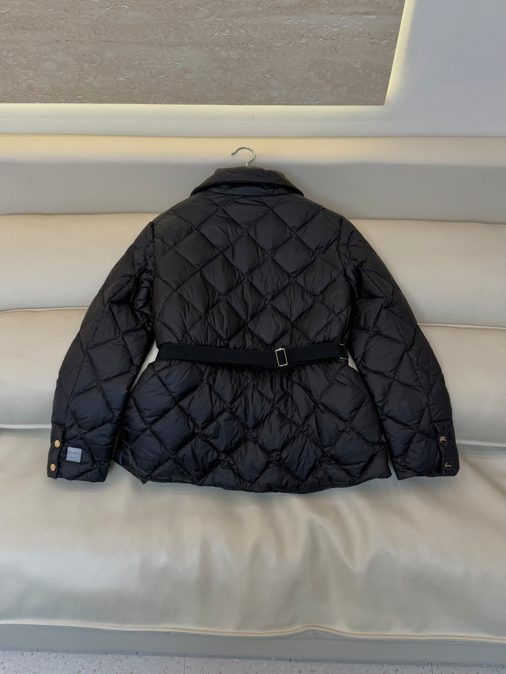 Max Mara Women's 90% White Goose Down Short Jacket