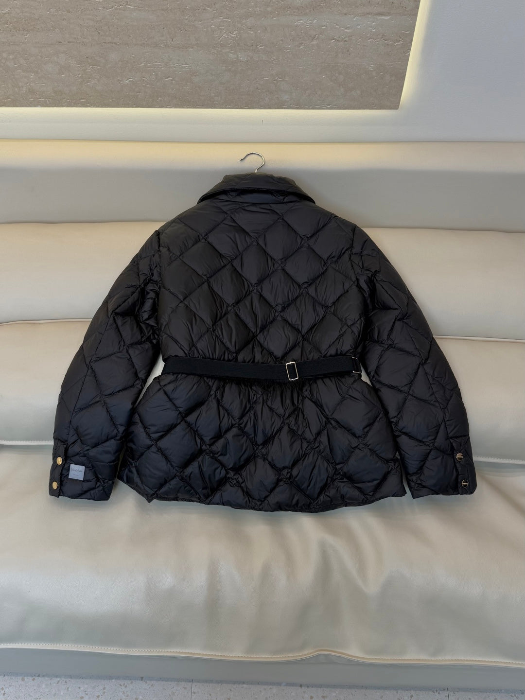 Max Mara Women's 90% White Goose Down Short Jacket