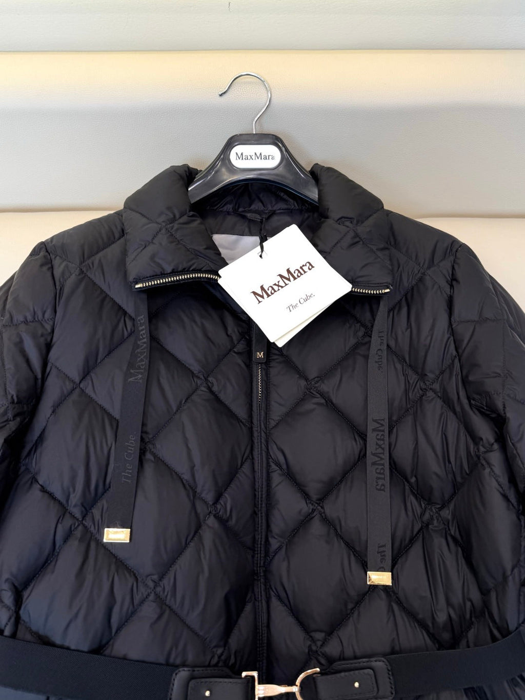 Max Mara Women's 90% White Goose Down Short Jacket