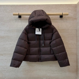 Max Mara Women's White Goose Down Hooded Jacket