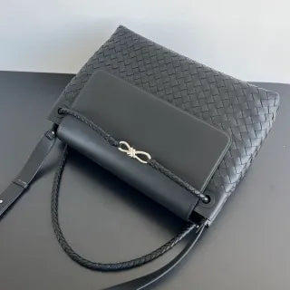 Men's BV Andiamo Calfskin 16.9 in Shoulder Bag 805969