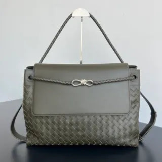 Men's BV Andiamo Leather 16.9 in Shoulder Bag 805969