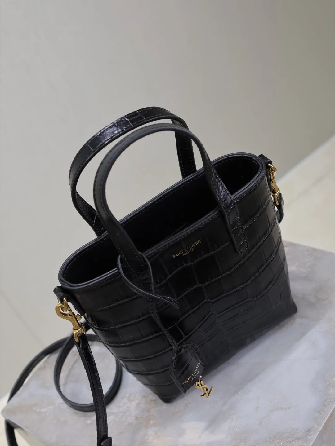Mini Toy Shopping 7.1 in Crocodile Embossed Leather Tote Bag 712367