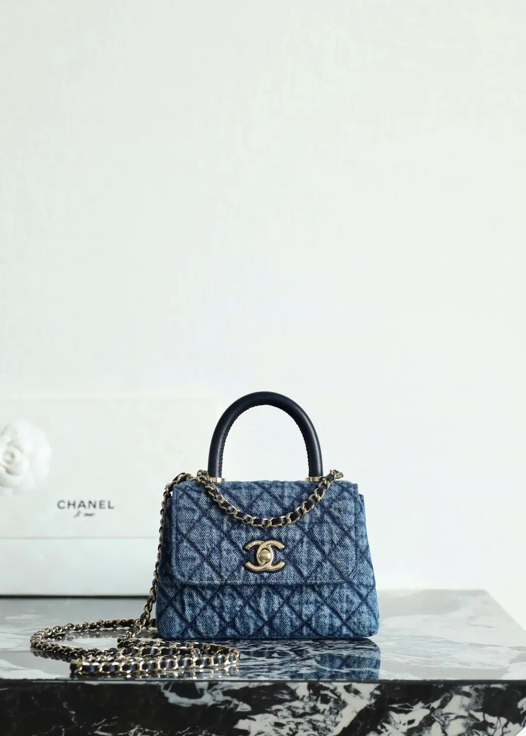 MiniCocohandle MISS 26 Series Denim Handbag Washed Blue