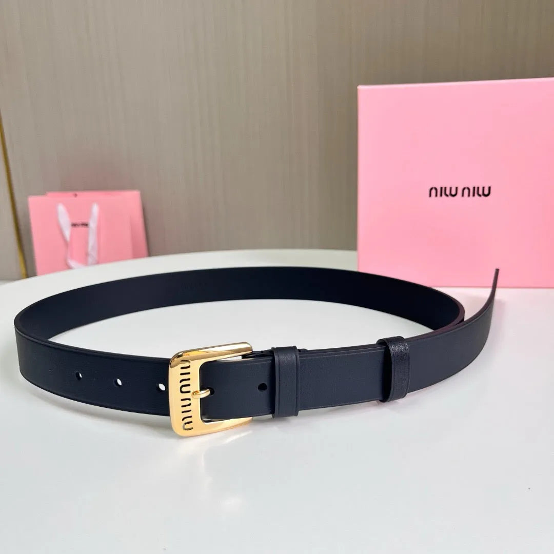 MIU Women's Miu M Belt 1.2 in