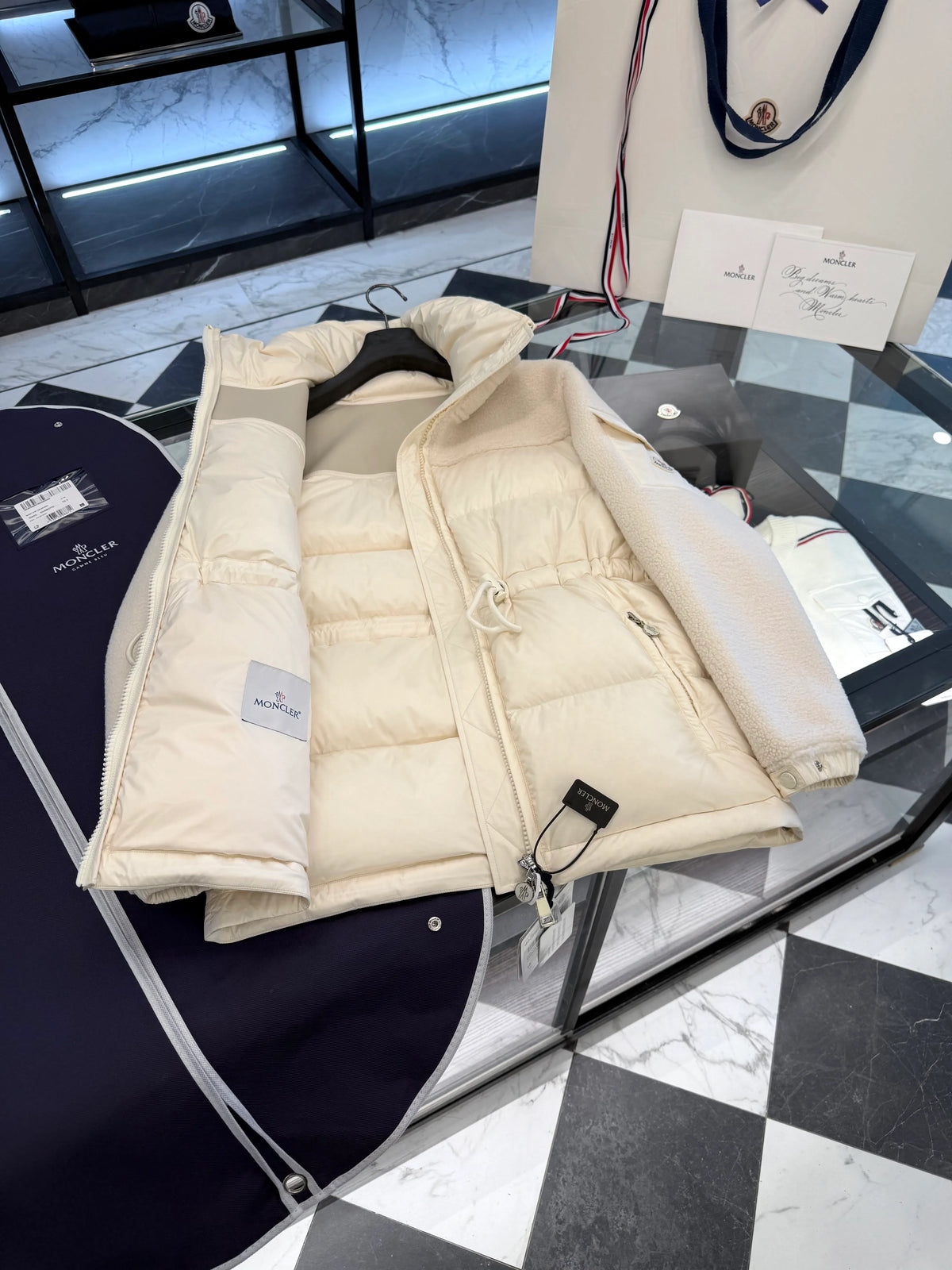 MONC Women's Escaut Jacket