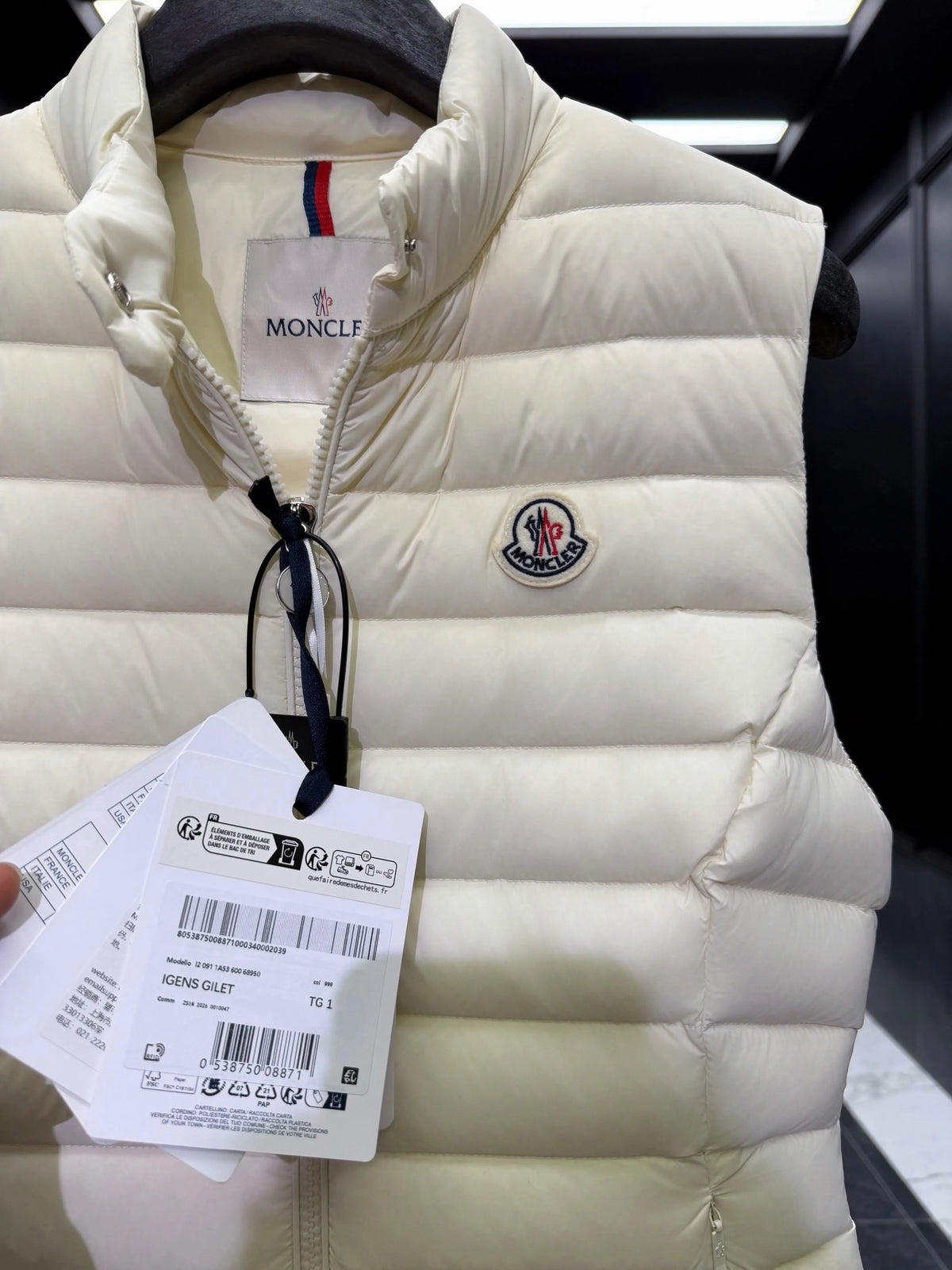 MONC Women's Igens Vest
