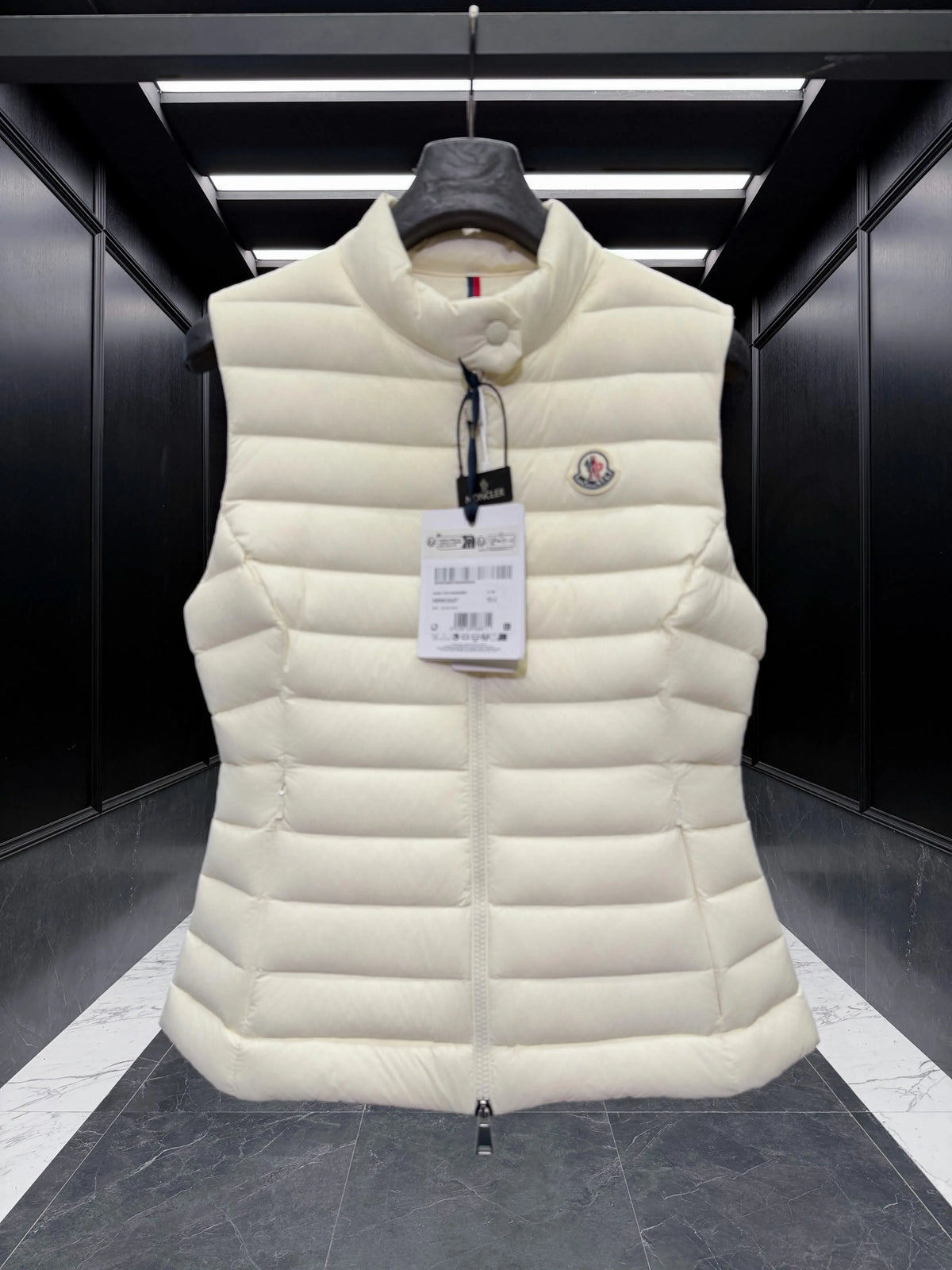 MONC Women's Igens Vest
