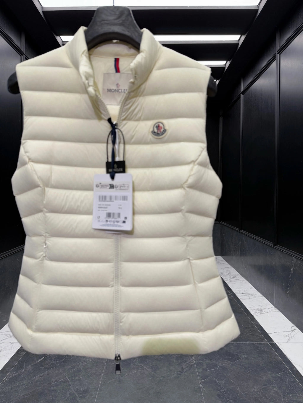 MONC Women's Igens Vest