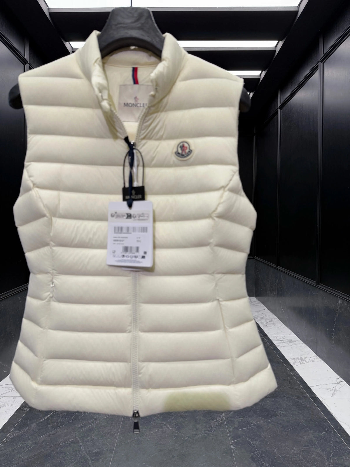 MONC Women's Igens Vest