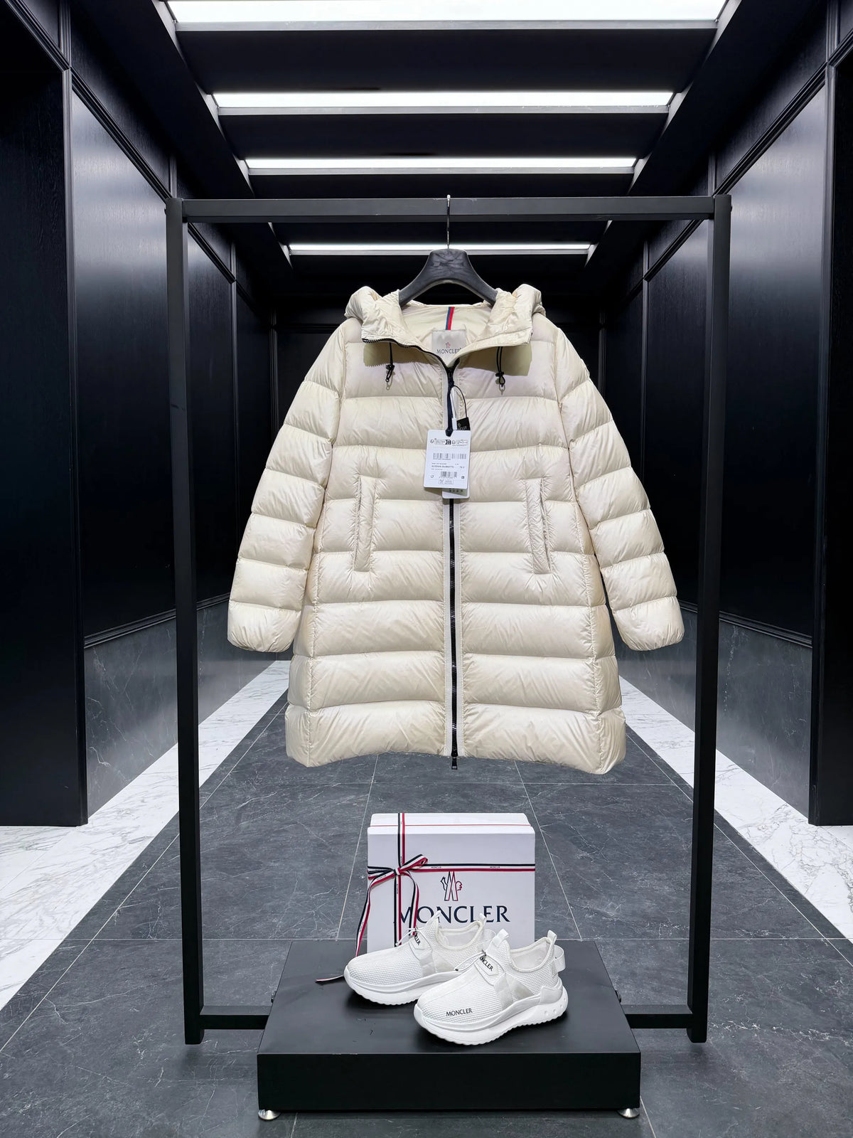 MONC Women's Suyenne Coat