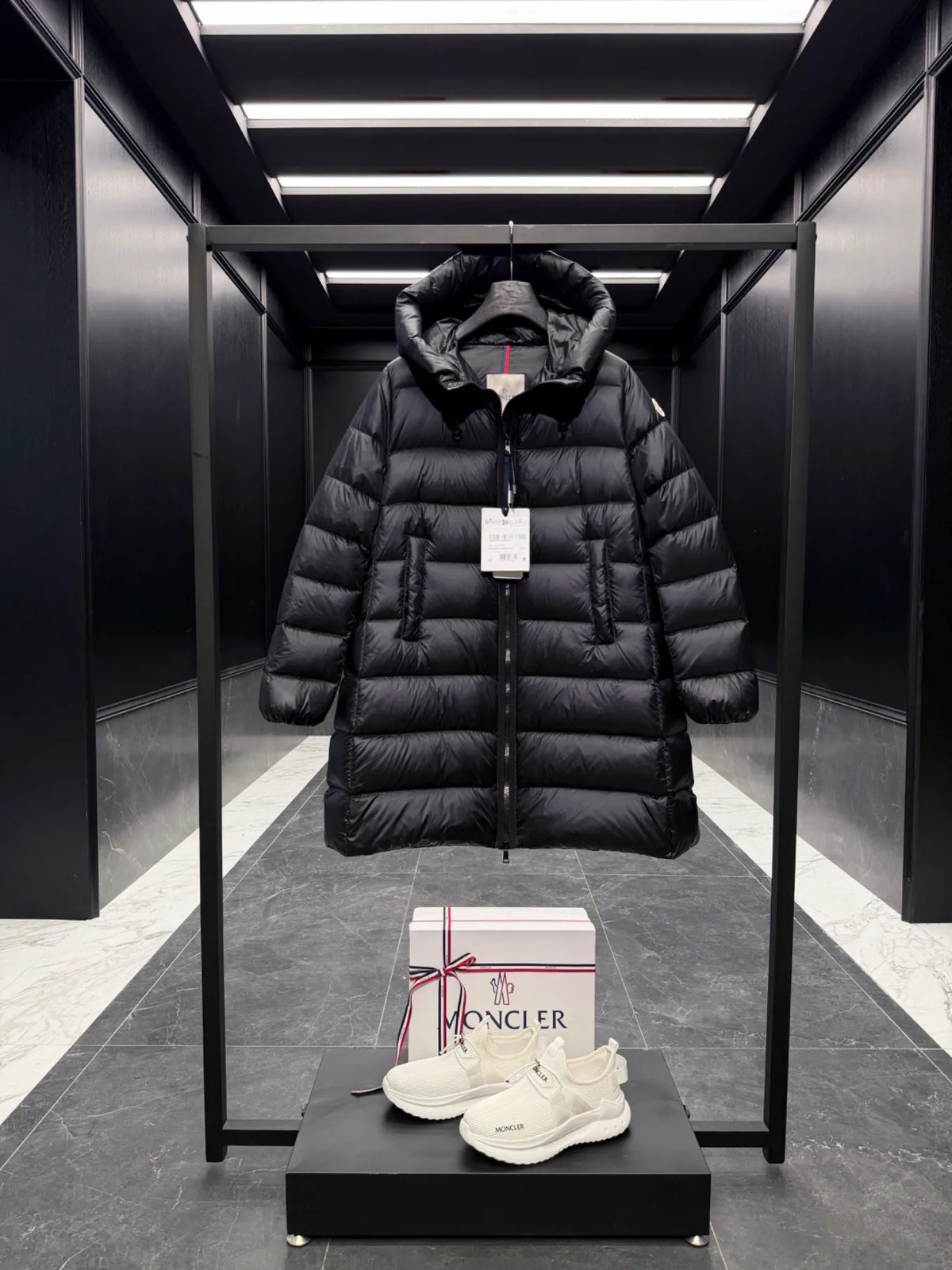 MONC Women's Suyenne Coat