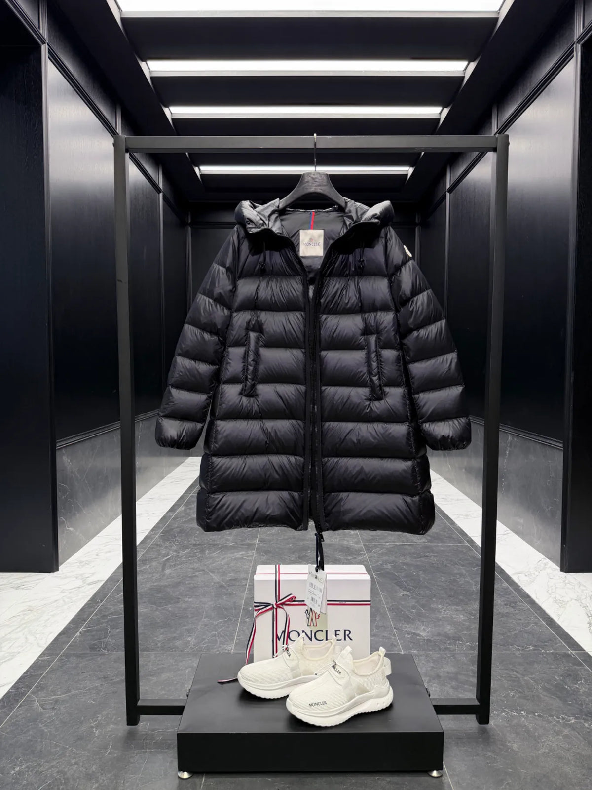 MONC Women's Suyenne Coat
