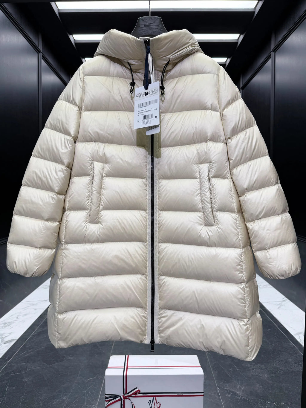 MONC Women's Suyenne Coat