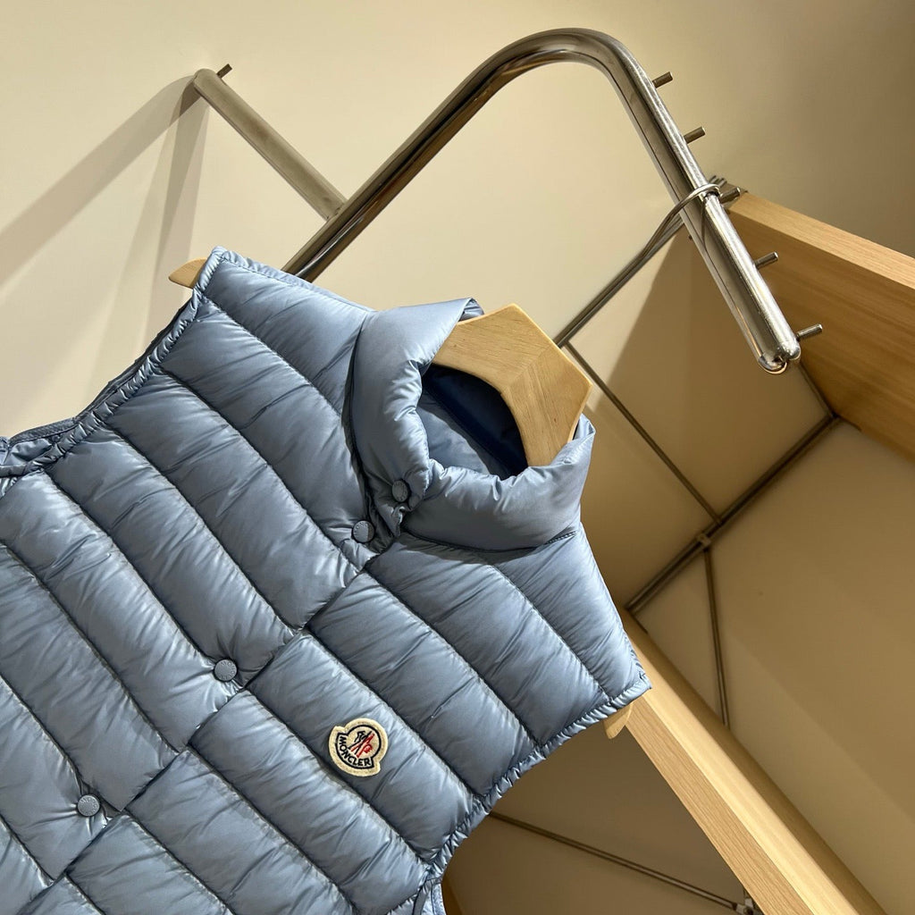 Moncler 803800370 Liane Women's Stand Collar Goose Down Vest