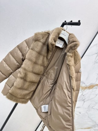 Moncler 905800570 Women's Stand Collar Plush Down Jacket
