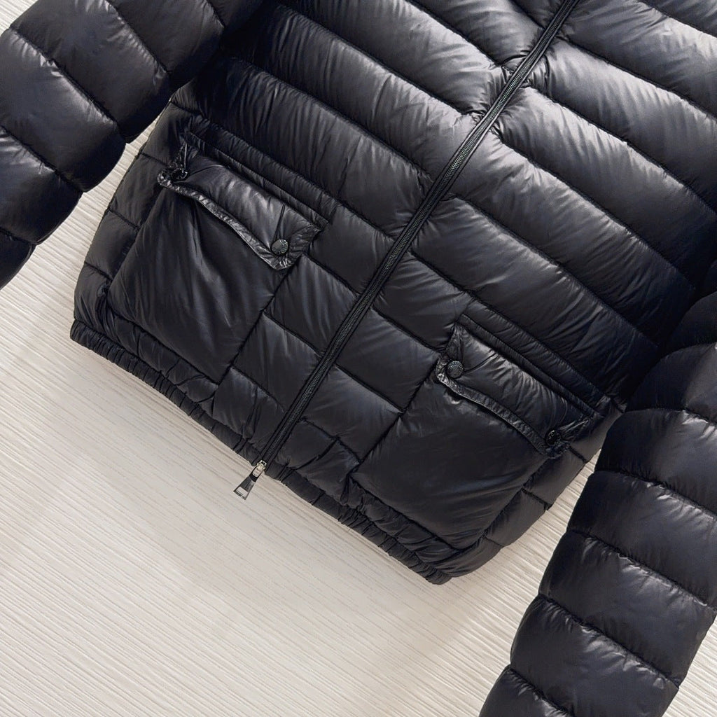 Moncler 974600450 Women's Goose Down Jacket