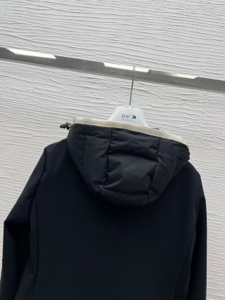 Moncler 994900470 Women's Hooded Lightweight Down Jacket