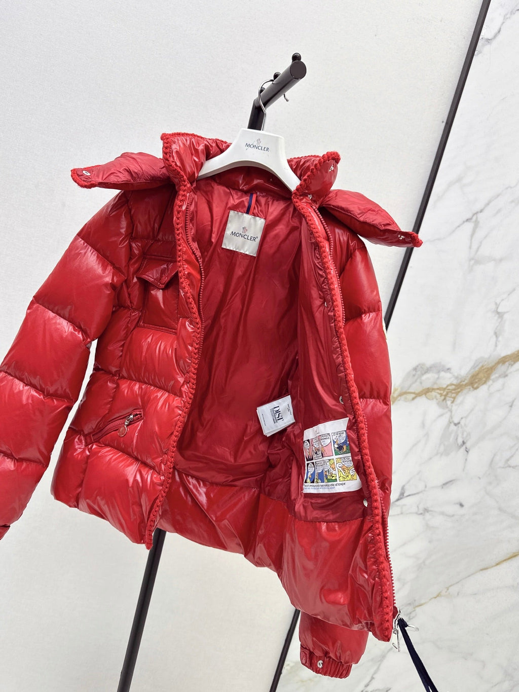 Moncler 995400530 Women's Hooded Down Jacket