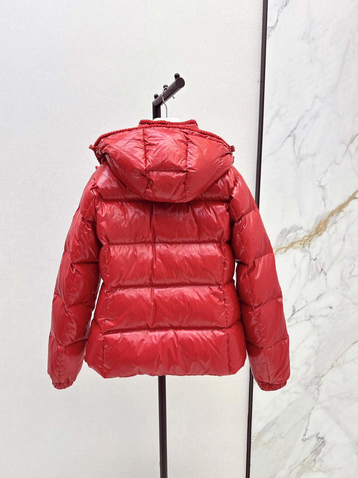 Moncler 995400530 Women's Hooded Down Jacket