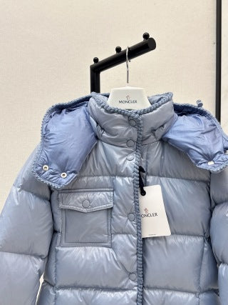 Moncler 995400530 Women's Hooded Waist-Cinching Down Jacket