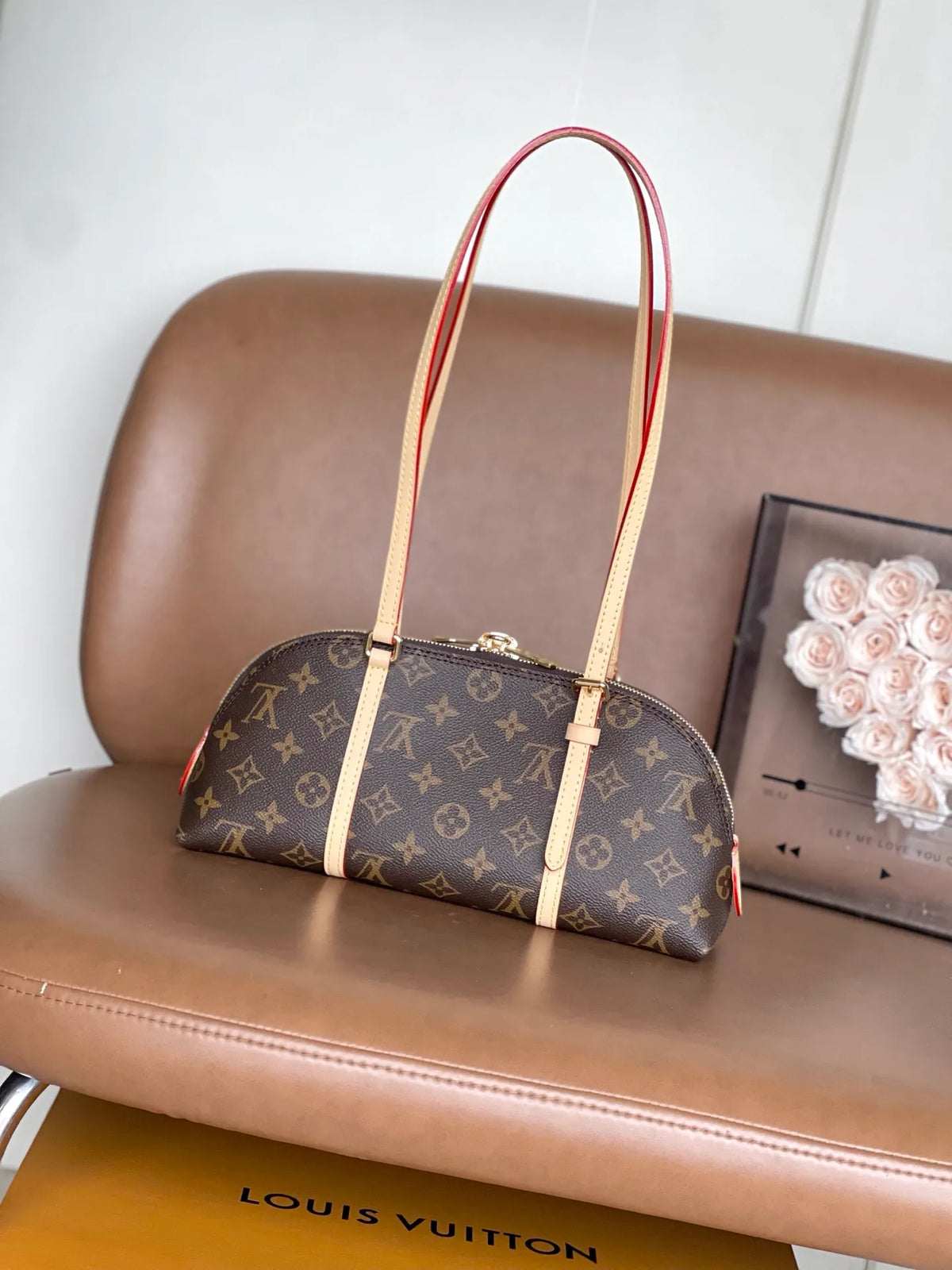 Monogram 11.4 in Handbag M28953