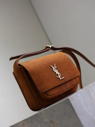 Niki Baby Suede 8.7 in Shoulder Bag 633151-1