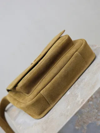 Niki Baby Suede 8.7 in Shoulder Bag 633151-1