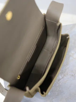 Niki Baby Suede 8.7 in Shoulder Bag 633151-1